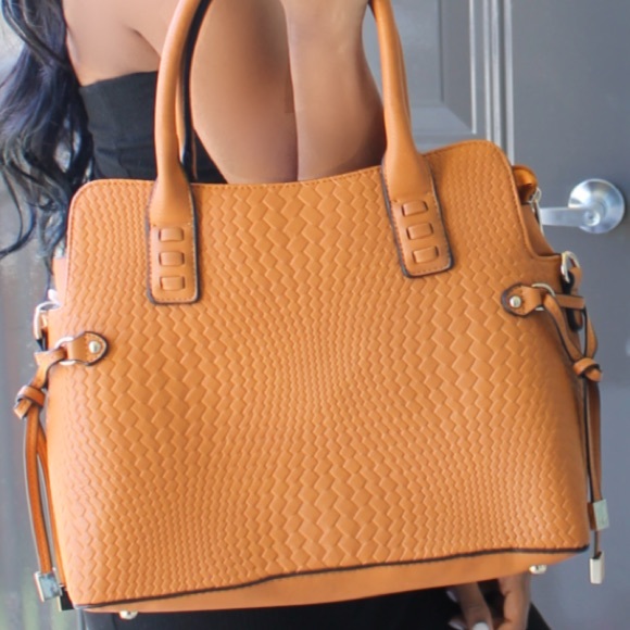 Large Satchel Handbag - Tan - Picture 1 of 2
